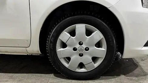 2022 Nissan SUNNY 照片 12