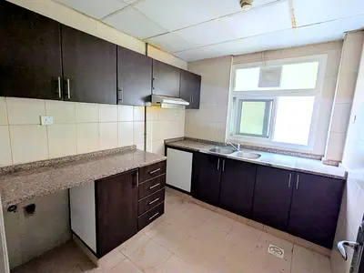 One Month free 2bhk 2Bath balcony Maintenance Free 6 cheques payment Family Bld Near to Park
