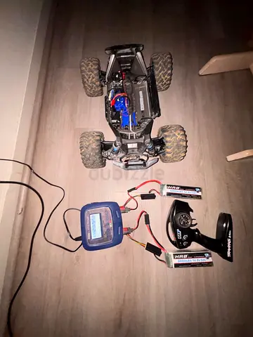 Traxxass max in good conditions with 2 batteries and charger