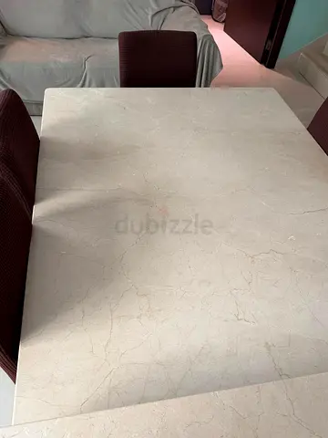 Real Marbel Dinning Table Without Chairs