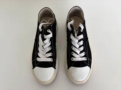 ARNE - Homerun Canvas Low-Top Trainers
