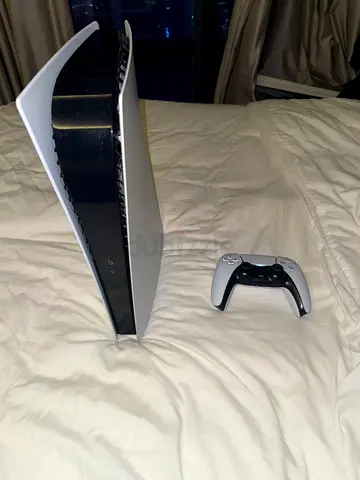 A PS5 gaming console on good condition