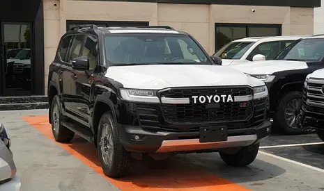 Toyota Land Cruiser GR Sport 3.5 2026 | GCC Specs | Brand New