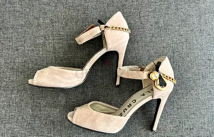 Suede heels