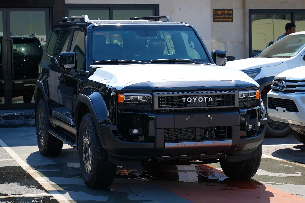 Toyota Prado 2026 — photo 1 of 20
