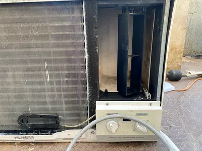 Like New Window AC