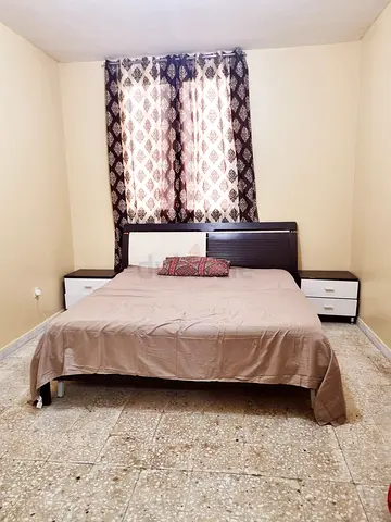 Fully furnished neat and clean Room available for single person or couples.
