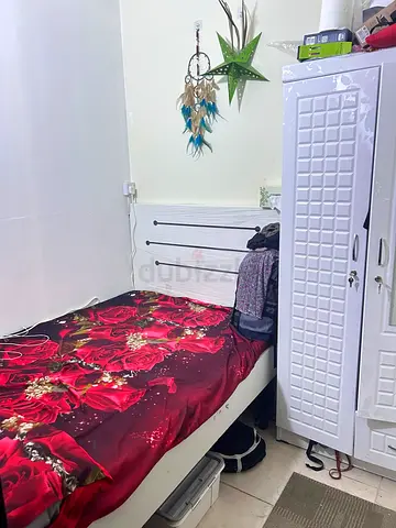 Couple partition available in discovery gardens