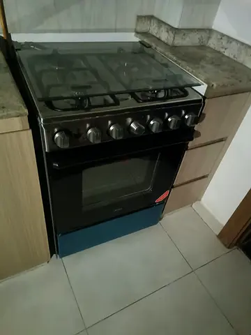 4 Burner Stove with ovens