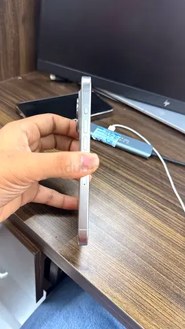 iPhone 15 Pro 128GB Titanium – Original – Battery 86% – Back Glass Cracked