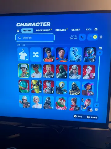 Fortnite Account for Sale!!!!! EXTRA 700 V-Bucks (Discounted) حساب فورتنايت للبيع مع ٧٠٠ فيبوكس