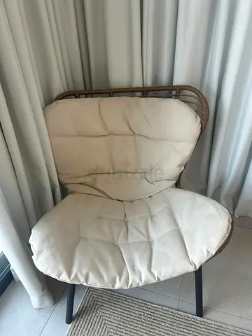 Modern Rattan Accent Chair with Comfortable Cushion