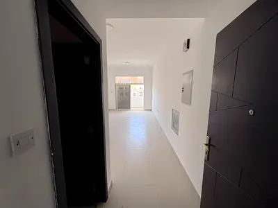 Second occupant - Free parking - Master bedrooms - Balcony with open view - Central air conditioning - Free maintenance