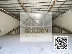 Large-scale warehouse offering 35 kW power, 21,000 sq ft usable space, and a prime main road locatio