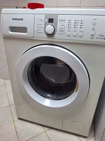 Samsung Washing Machine 6kg for Sale (Parts / Repair)
