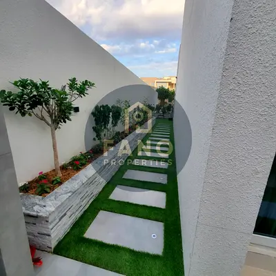 Elegant Fully Furnished Villa with Maidsroom