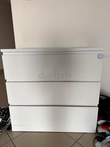 White 3-Drawer Chest / Dresser in Good Condition