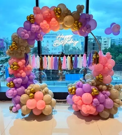 Balloons decorations services Available