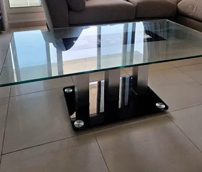 Glass Coffee Table with Black Central Shelf — Modern Design