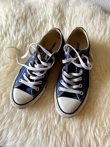 Converse - UK 5 - EU 37.5