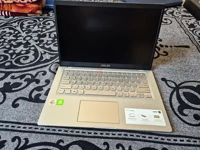 ASUS VivoBook 14 Laptop - i5, 8GB RAM, 256GB SSD (Good Condition)