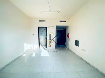 VACANT NOW/ STUDIO FLAT/ CHEAP PRICE/ MUWEILLAH COMMERCIAL/ QUICK DEAL