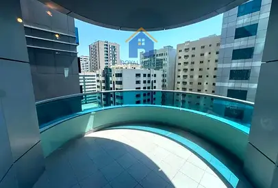 للبيع افخم ثلاث غرف في برج بلو تاور من الابراج النخبة