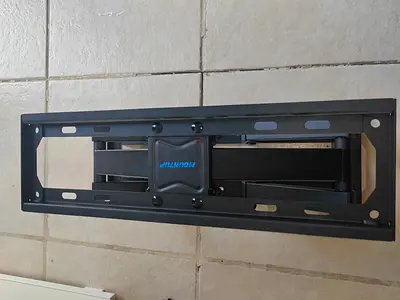 Full-motion TV wall mount bracket (tilt  swivel) - good condition