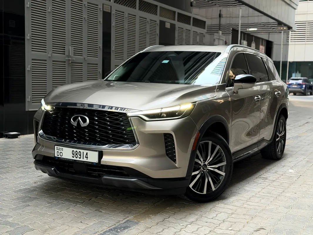 Infiniti QX60 2023 — photo 1 of 15