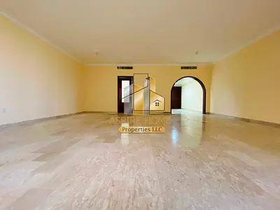 Spacious 3BR with Closed Kitchen | Great Layout