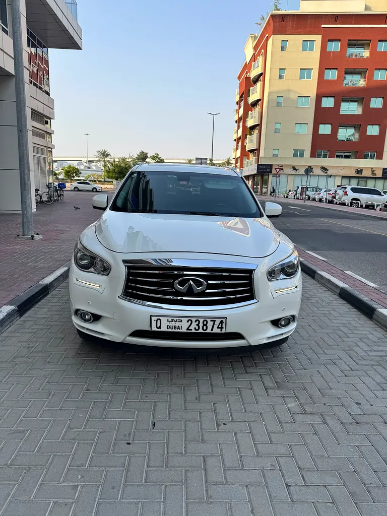 Infiniti QX60 2015 — photo 1 of 5
