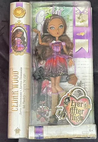 Ever After High Cedar basic doll new
