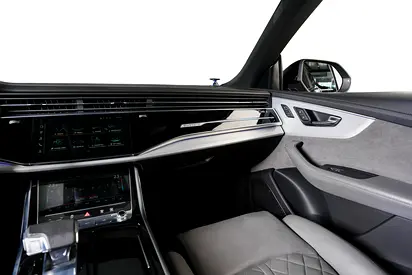 صورة مصغرة 11 لـ 2022 AUDI Q8