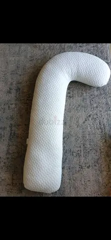 Full Body Pregnancy / Maternity Pillow (Kit for Kids) - Like New