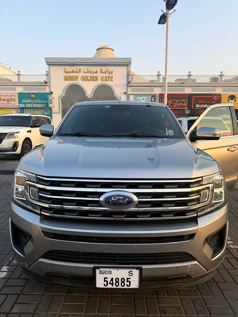 Ford Expedition 2020 — photo 1 of 9