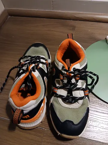Limited Edition Jeep Kids Shoes From Europe. Size 32EU UK13