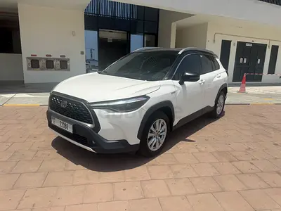 Toyota Corolla Cross GLI Hybrid 2023 GCC Specs First Owner