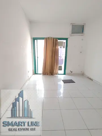 Big offer no deposit 1bhk with balcony with close hall big kitchen family building rent only 24999