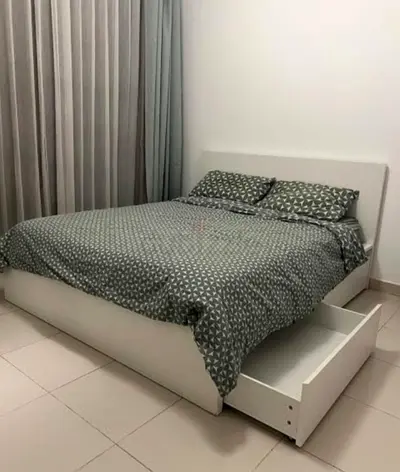 Malam queen size bed 160/200cm bed with 2 storage drawers underneath and Ikea mattress is available