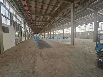 High-Power 1,000 KW| Facing Main Road | Ample Parking