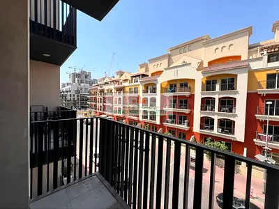 Modern Studio | Beverly Residence | Open-Plan Layout | Road & Pool View