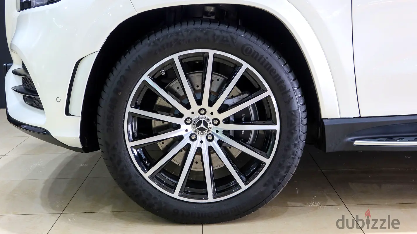Mercedes-Benz GLS-Class 2023