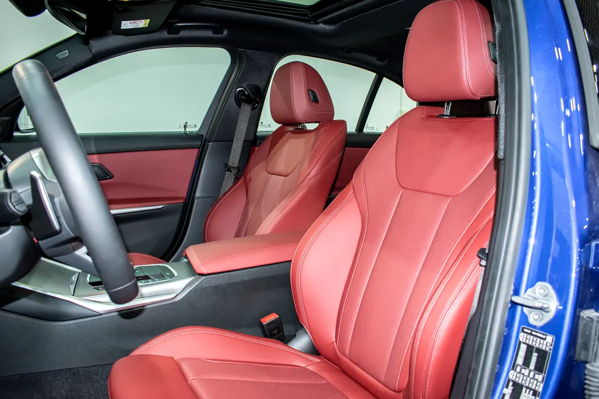 BMW 3-Series 2025