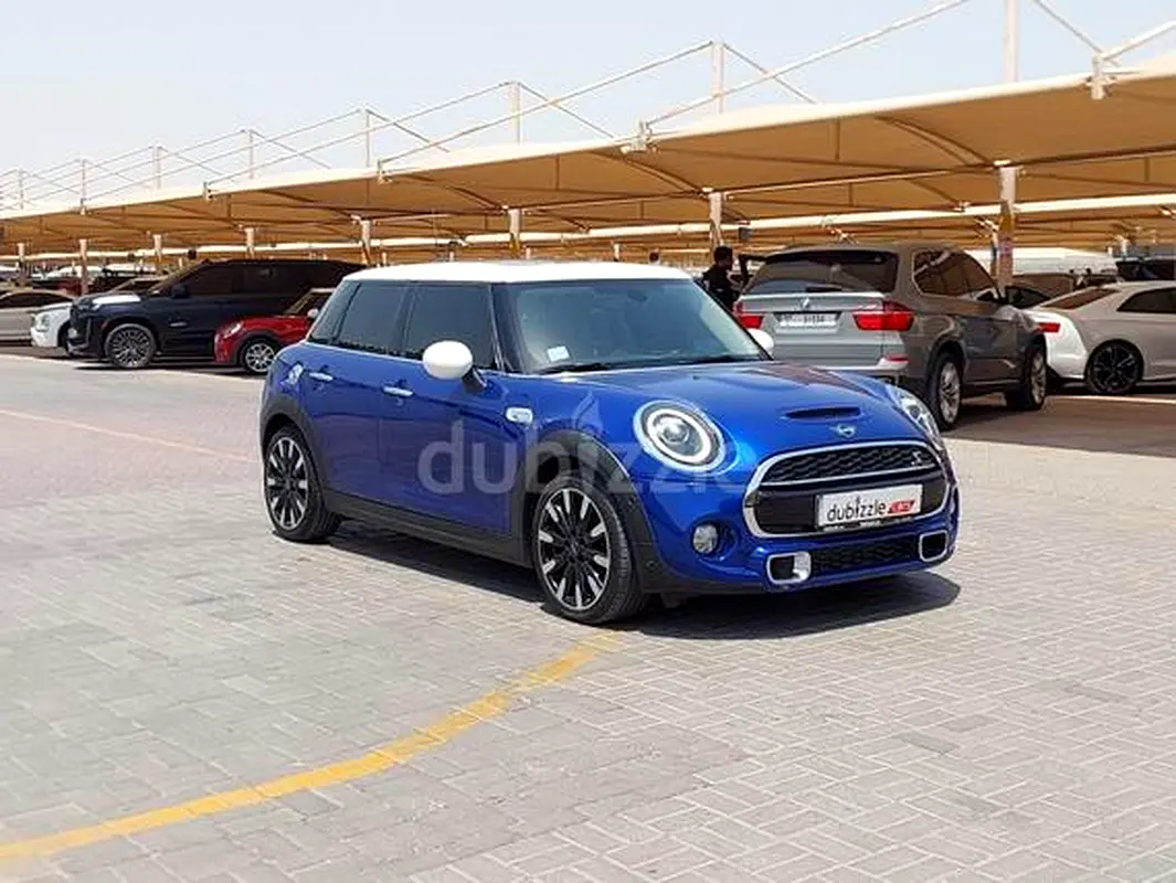 MINI Cooper 2020 — photo 1 of 12