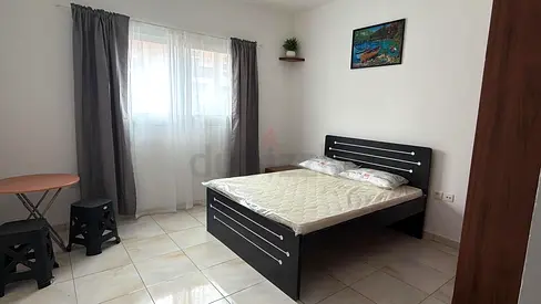 Room with attached bathroom 2300 AED Couples , Executive Ladies Sewa,WiFi included