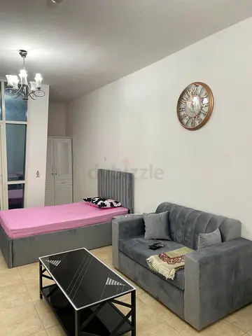 Room for rent - Ladies only