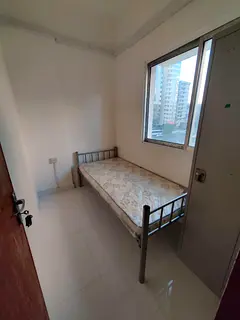 Spacious partition at 1199
