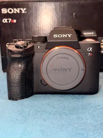 Sony A7RIV (A7R4) 61 Megapixel Full Frame Mirrorless Camera