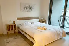 Chic Unit | One Month Free | Furnished