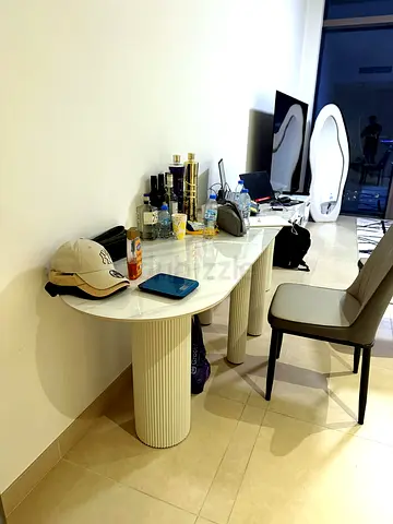 Modern Round White Table - Like New